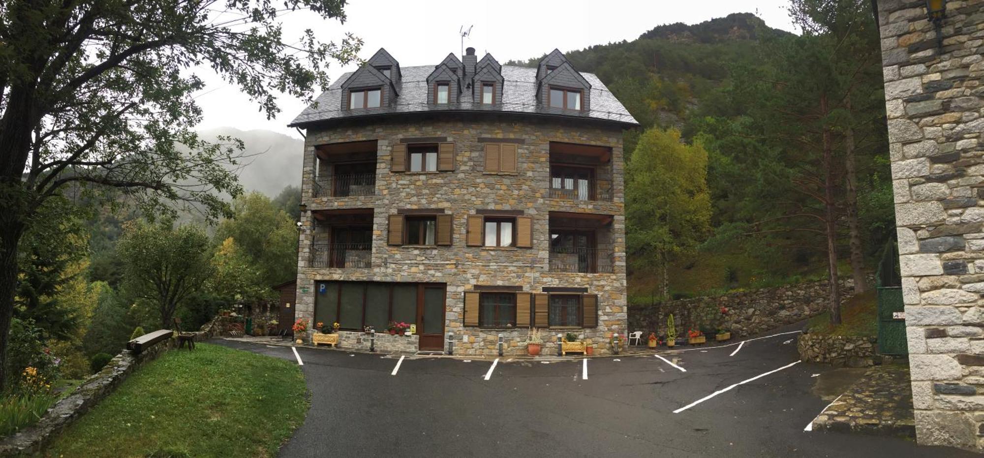 Apartaments La Peguera Bohí Εξωτερικό φωτογραφία